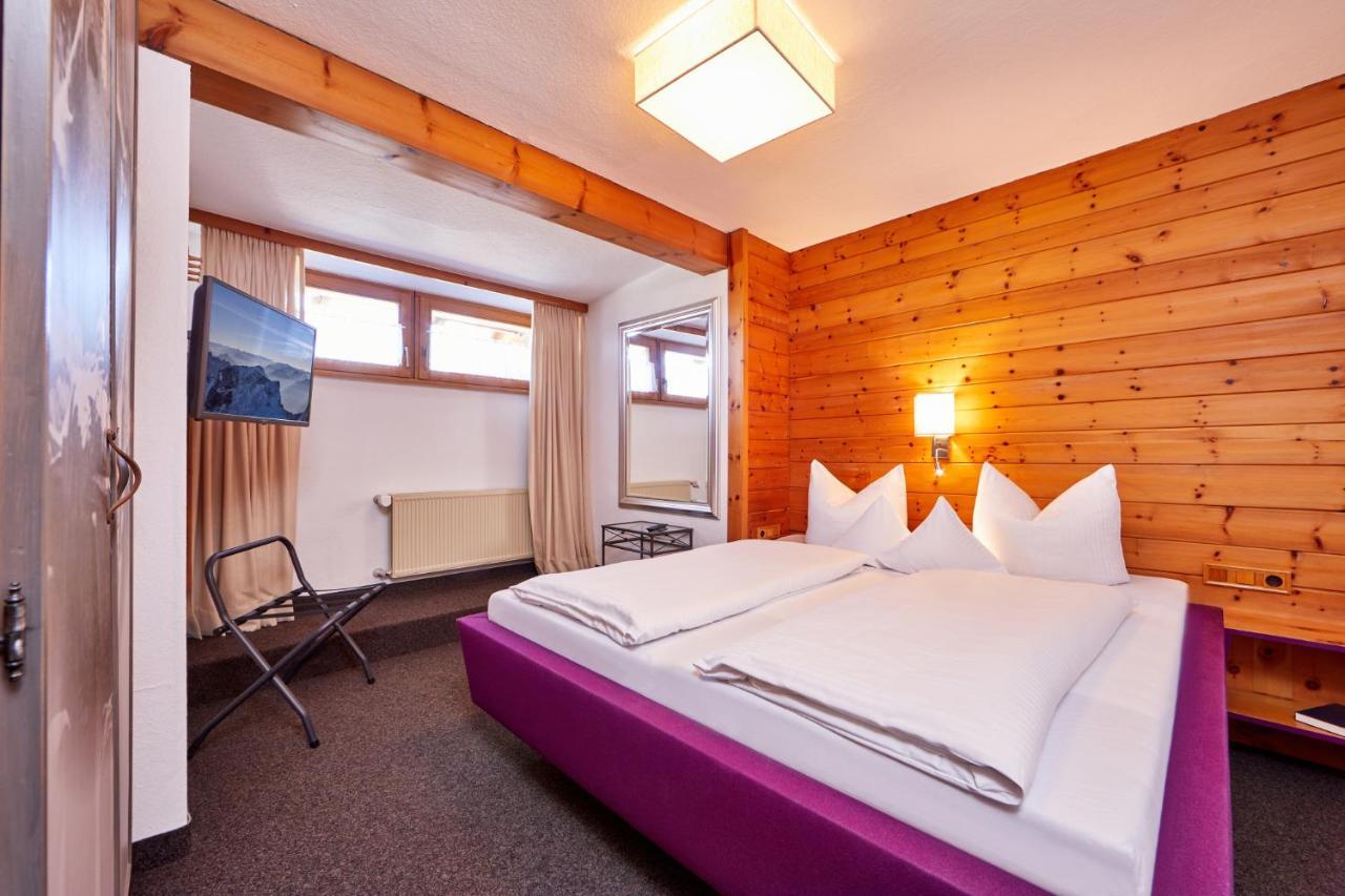 Landhotel Zum Bad Krün Eksteriør billede