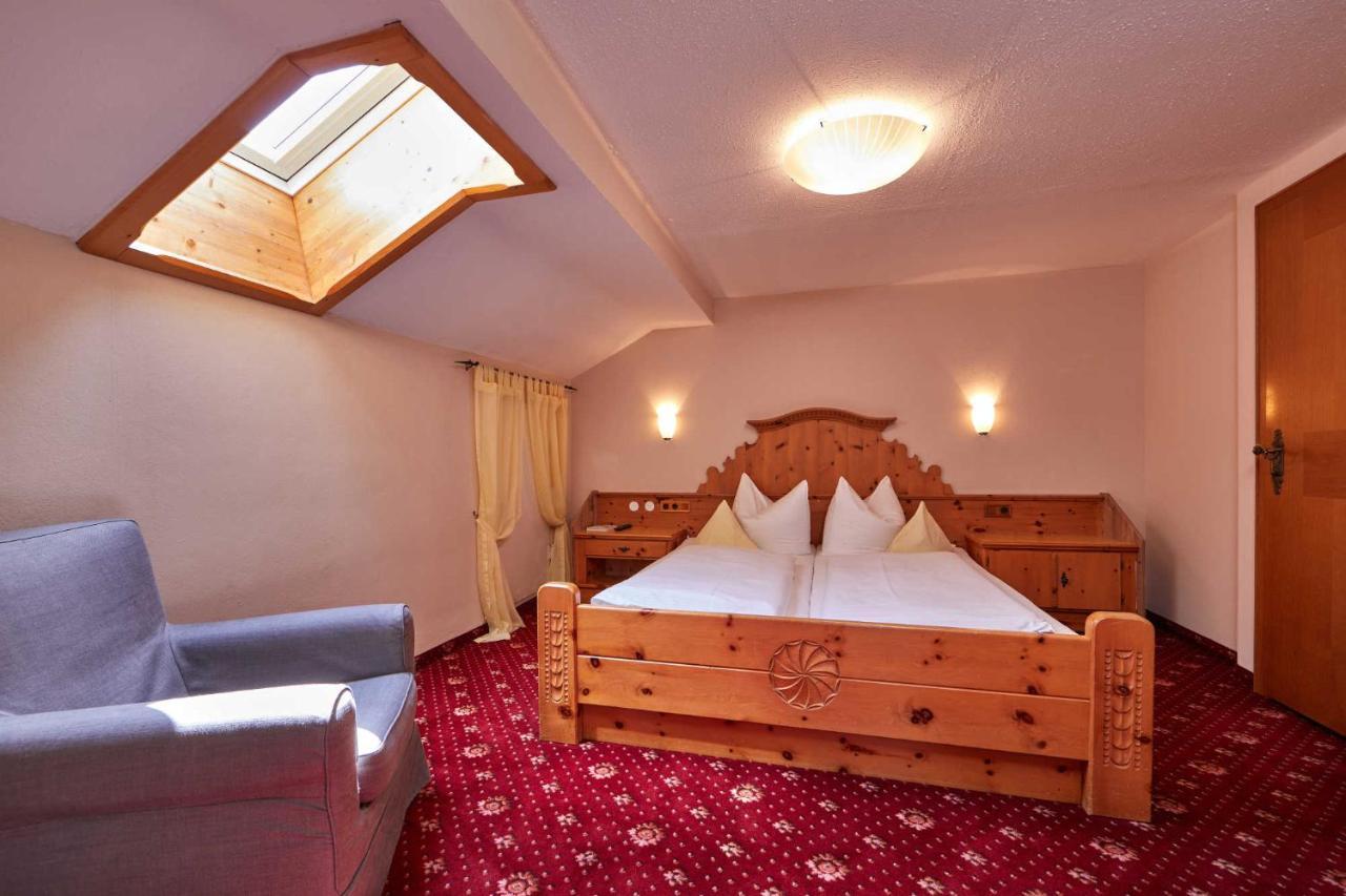 Landhotel Zum Bad Krün Eksteriør billede