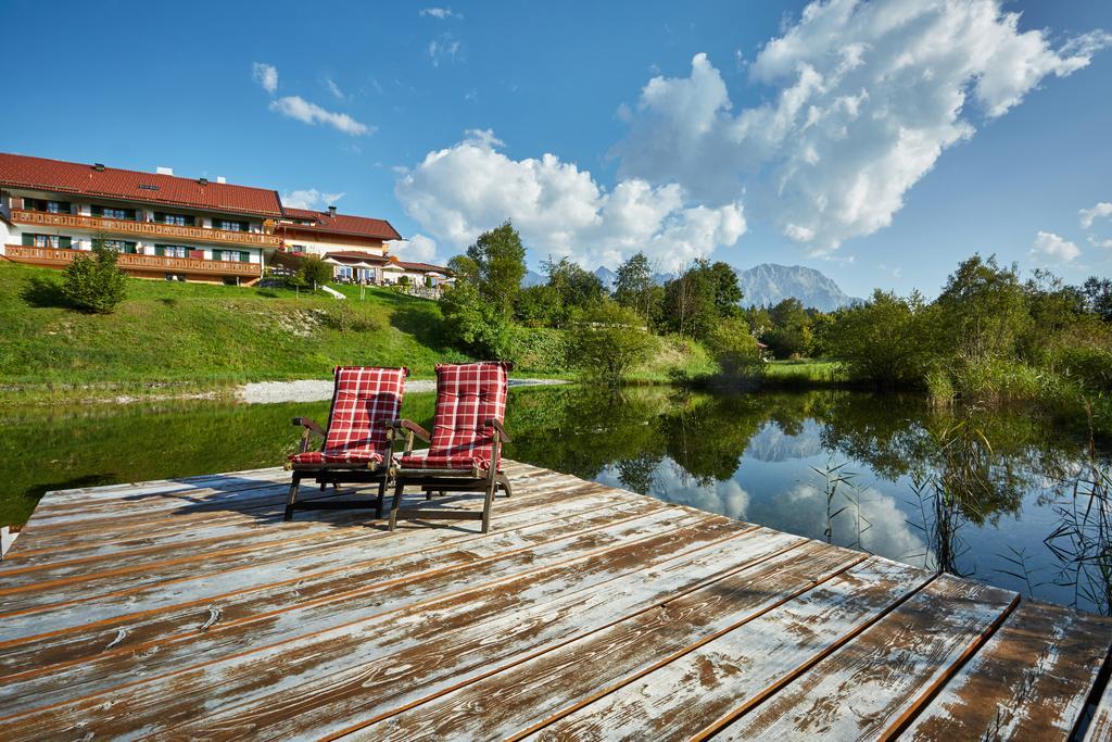 Landhotel Zum Bad Krün Eksteriør billede