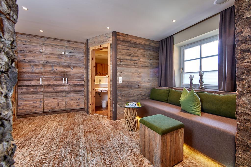 Landhotel Zum Bad Krün Eksteriør billede
